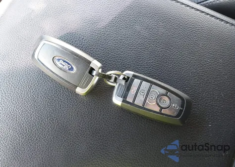 2018 Ford Expedition Xlt z USA, uszkodzony, nr VIN 1FMJU1JT6JEA36007